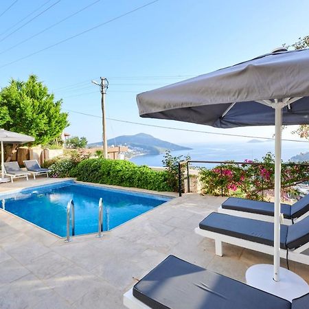 Luxus Villa Skyla Mit 5 Schlafzimmern & Meer-Blick Каш Екстер'єр фото