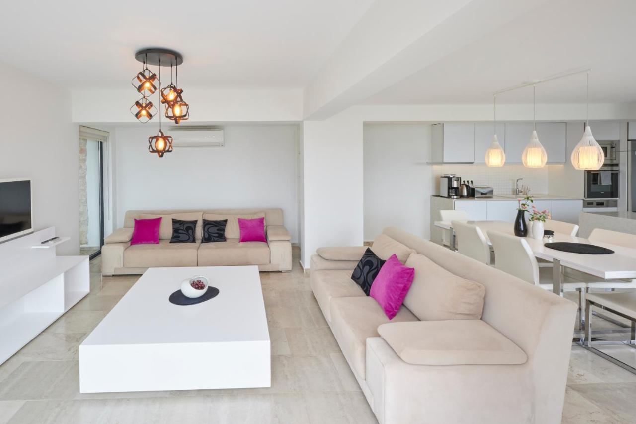 Luxus Villa Skyla Mit 5 Schlafzimmern & Meer-Blick Каш Екстер'єр фото