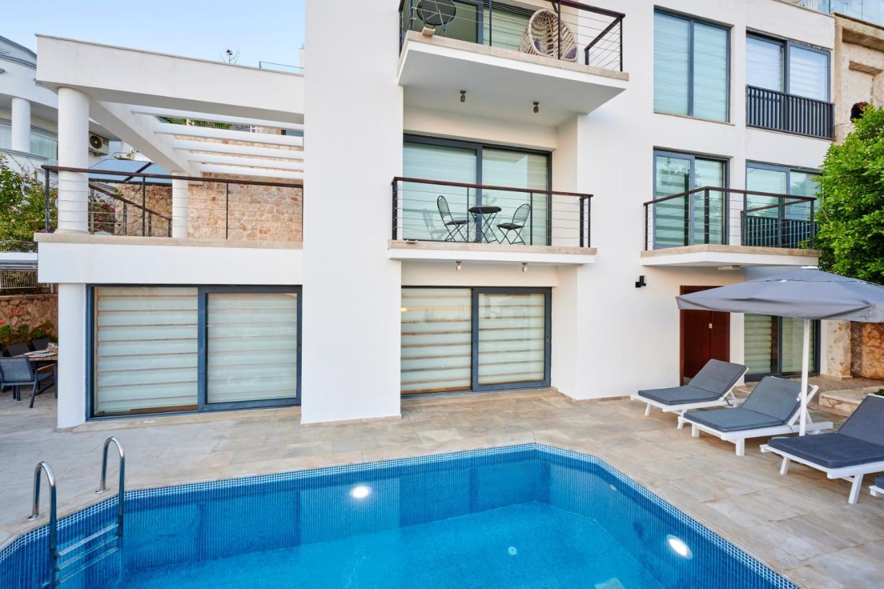Luxus Villa Skyla Mit 5 Schlafzimmern & Meer-Blick Каш Екстер'єр фото