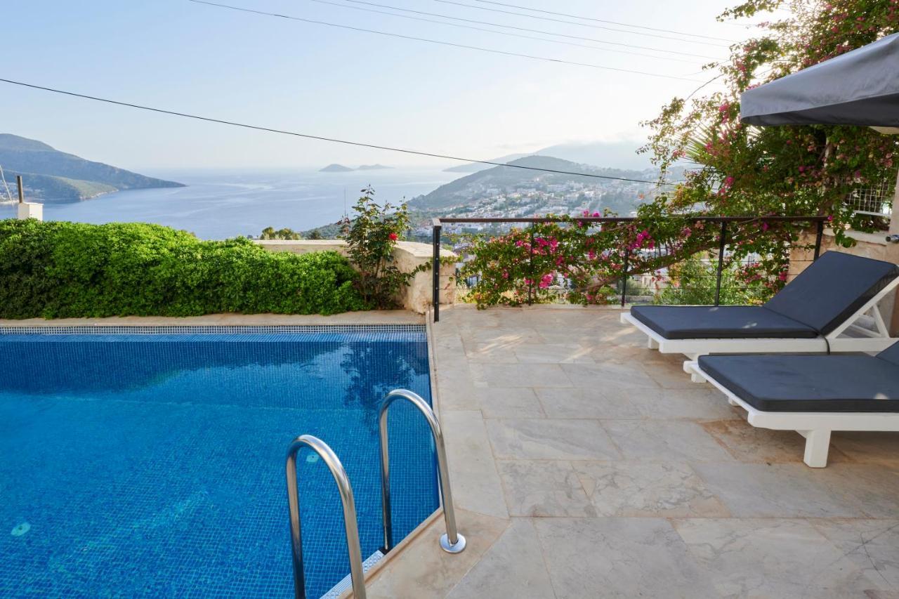 Luxus Villa Skyla Mit 5 Schlafzimmern & Meer-Blick Каш Екстер'єр фото
